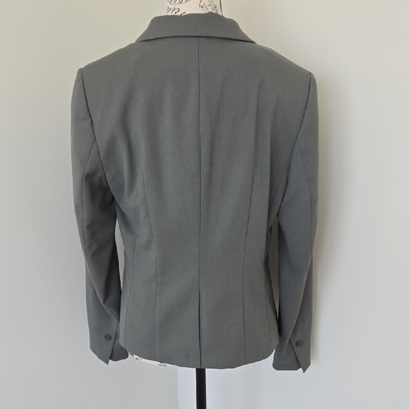H&M Women's Gray Blazer - Picture 4 of 4